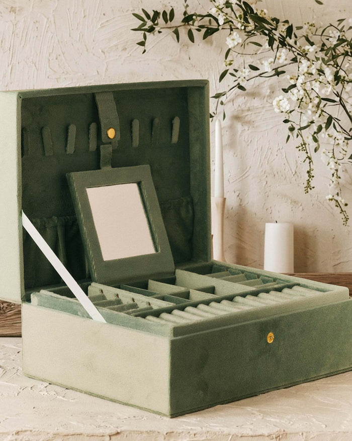 Velvet Xl Jewelry Box
