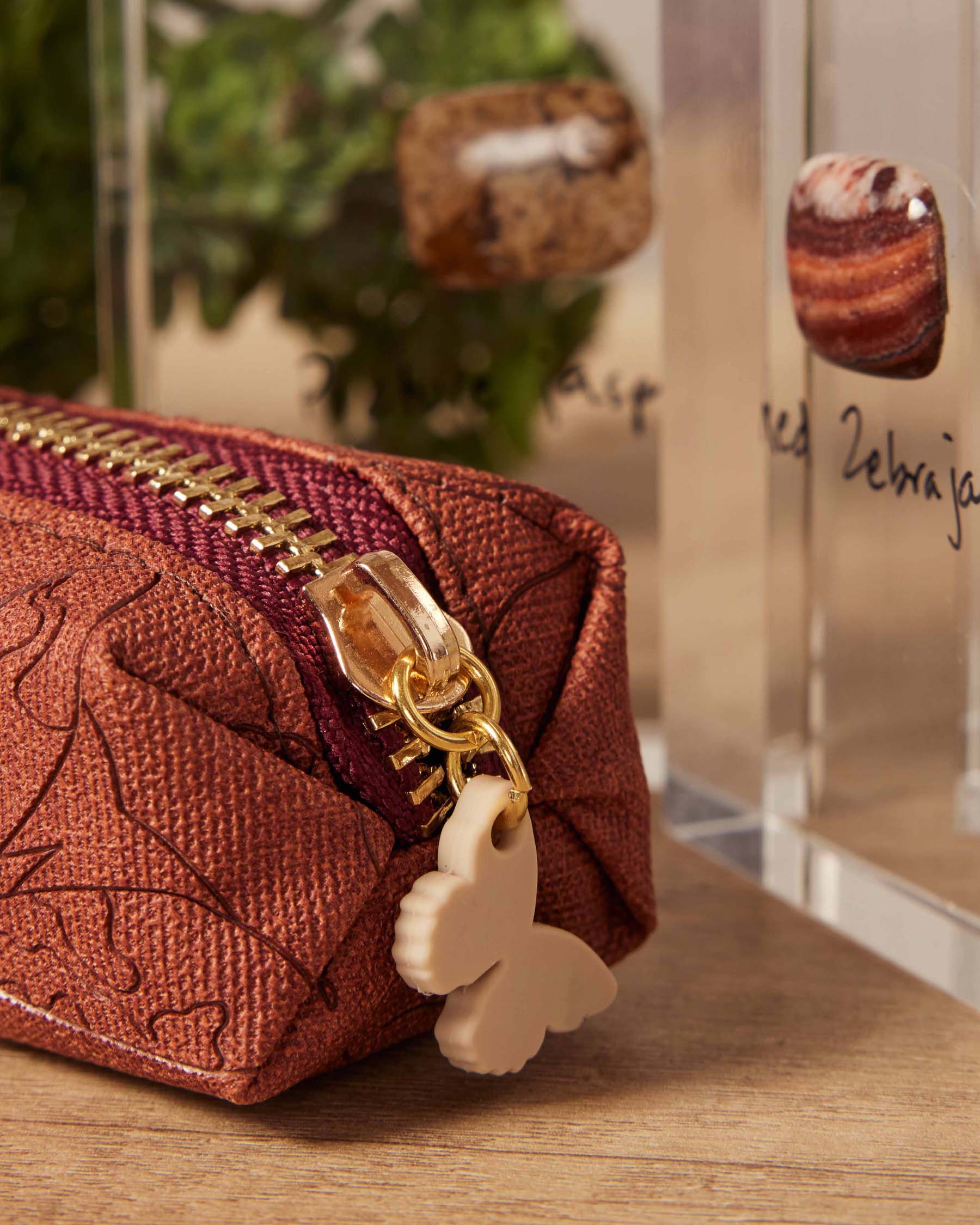 Estuche Mariposa Poppy Teja – Apodemia