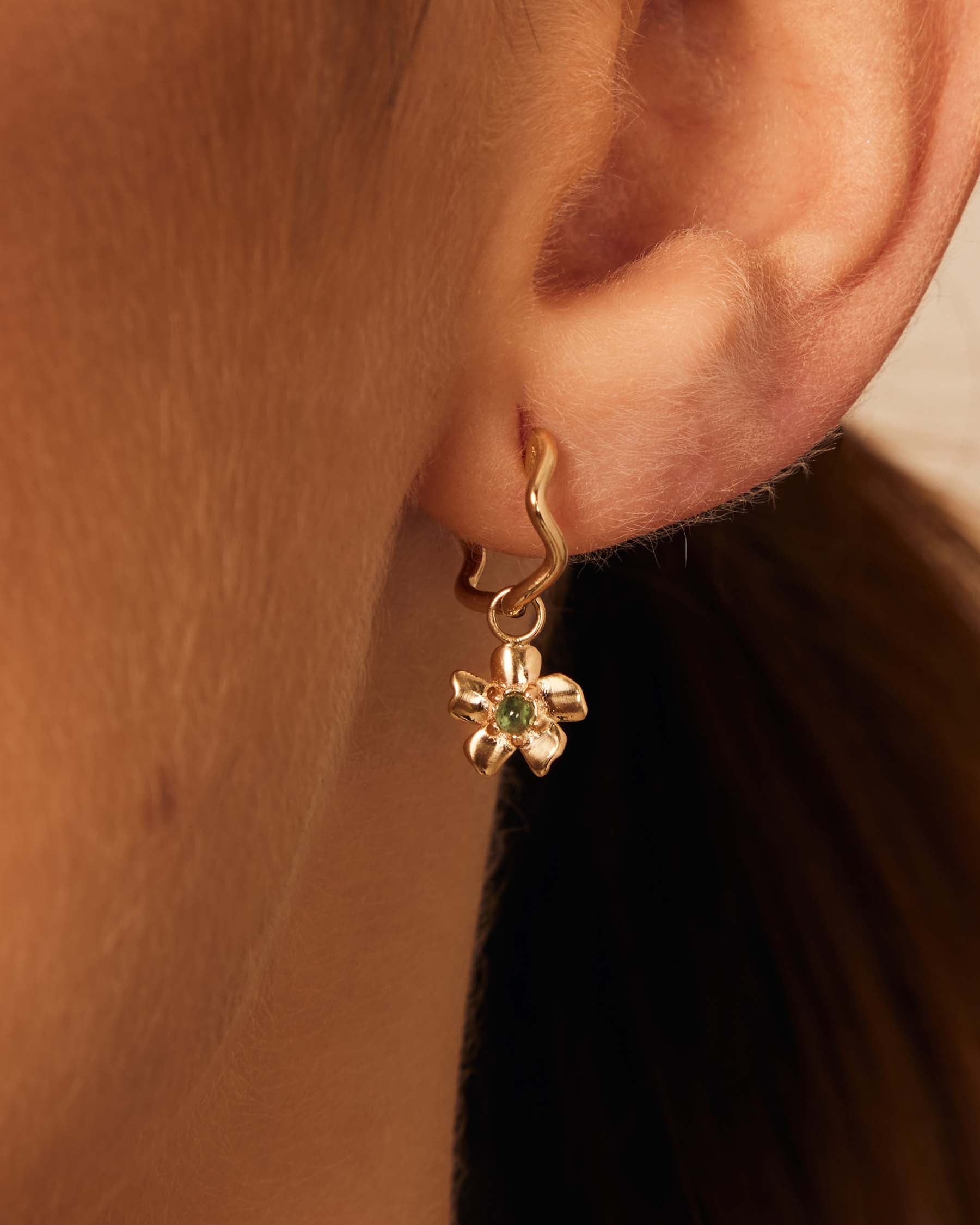 18-karätige Gold-Ohrringe „Forever Flower“