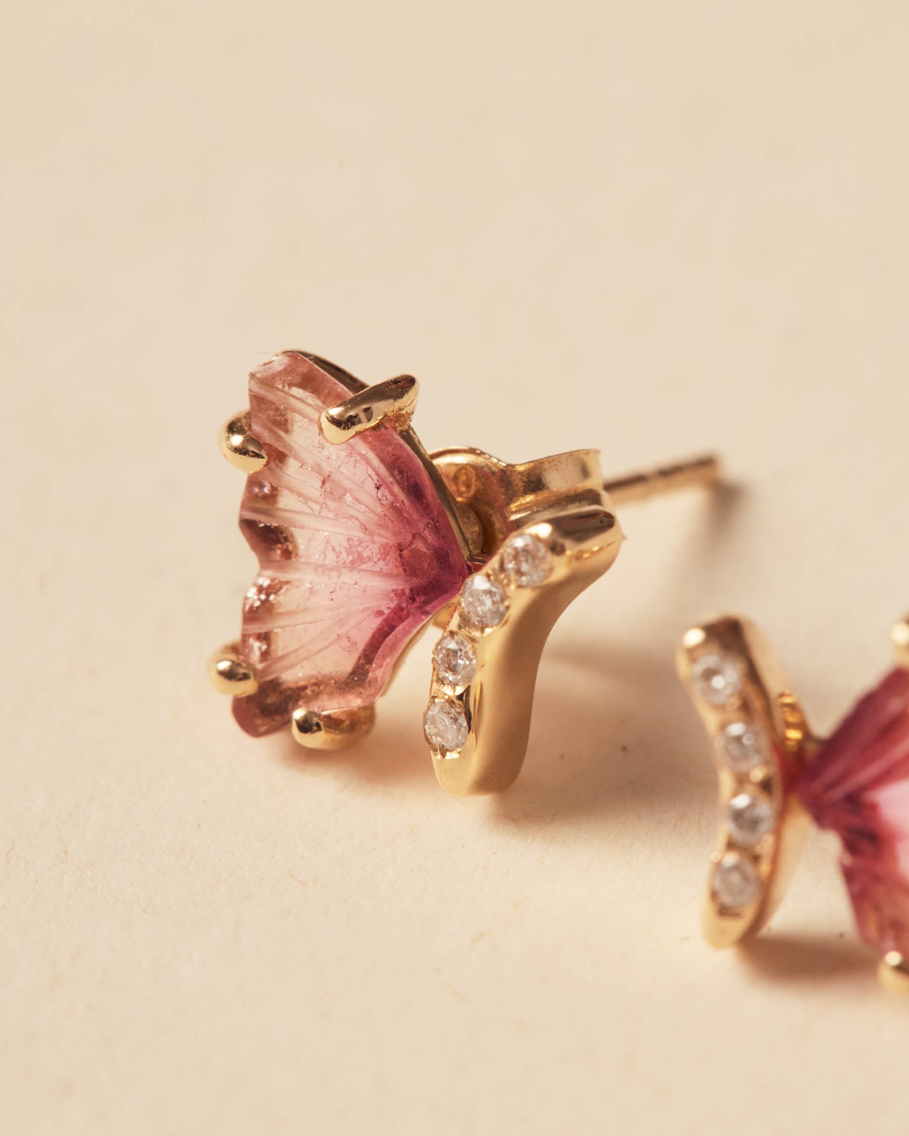 Schmetterlingsohrringe mit Diamanten und mehrfarbigen Turmalinen