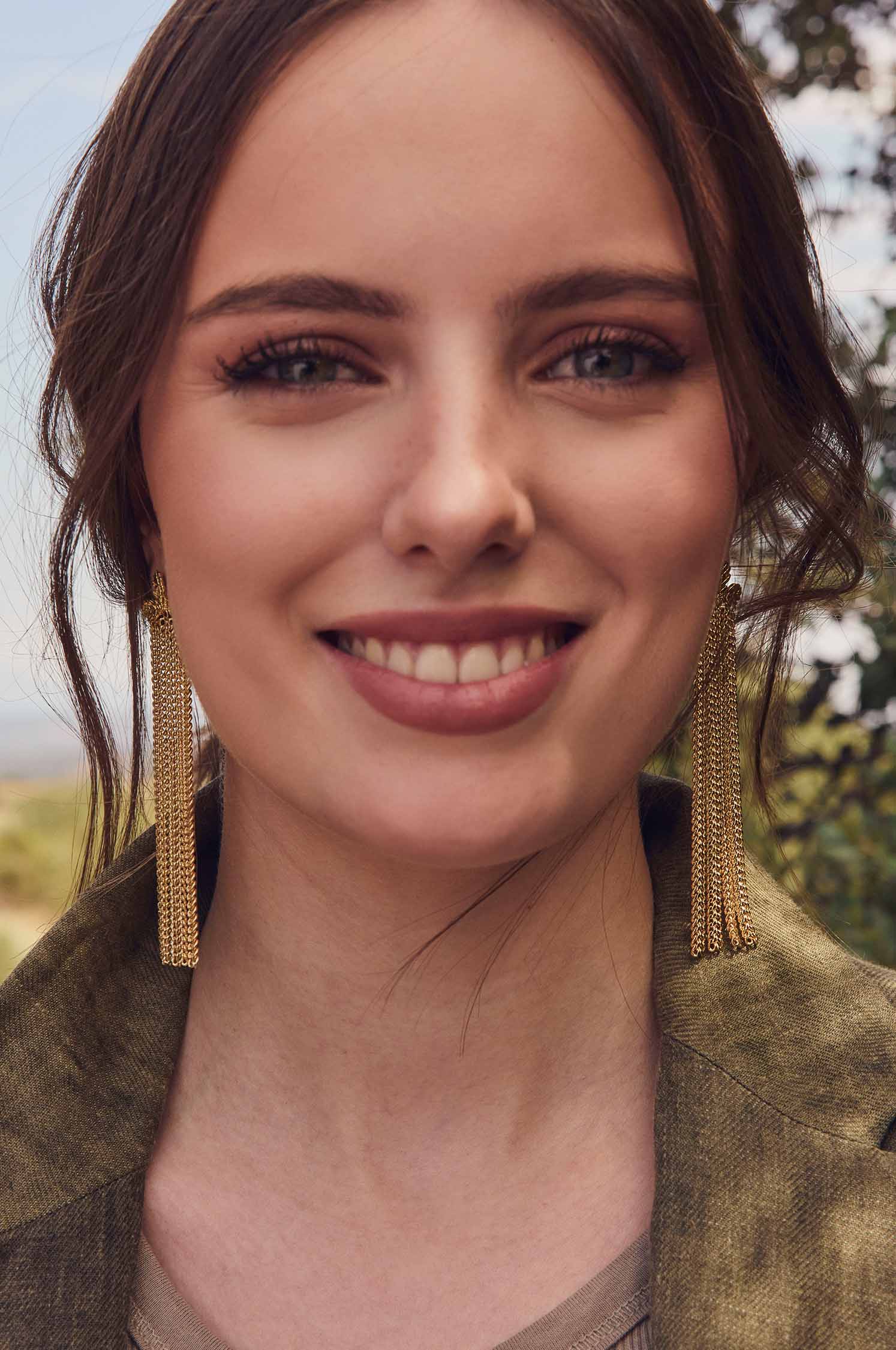 Long chain earrings into the woods