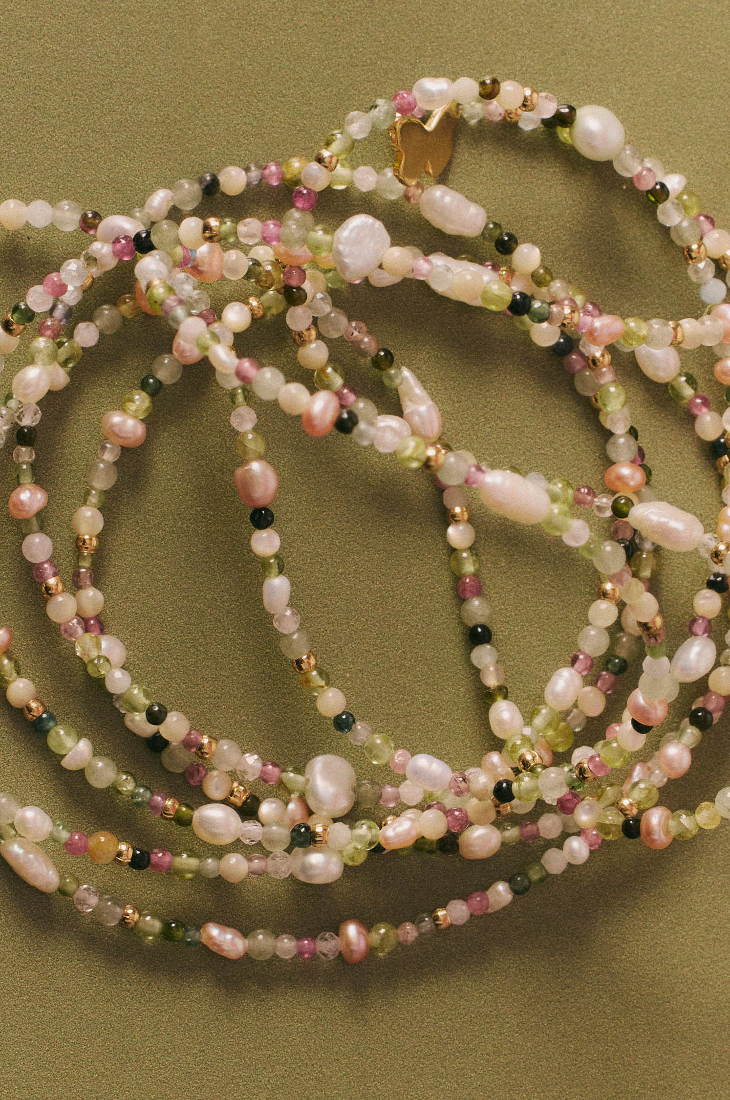 SYLVIA BEACH HAARSCHMUCK
