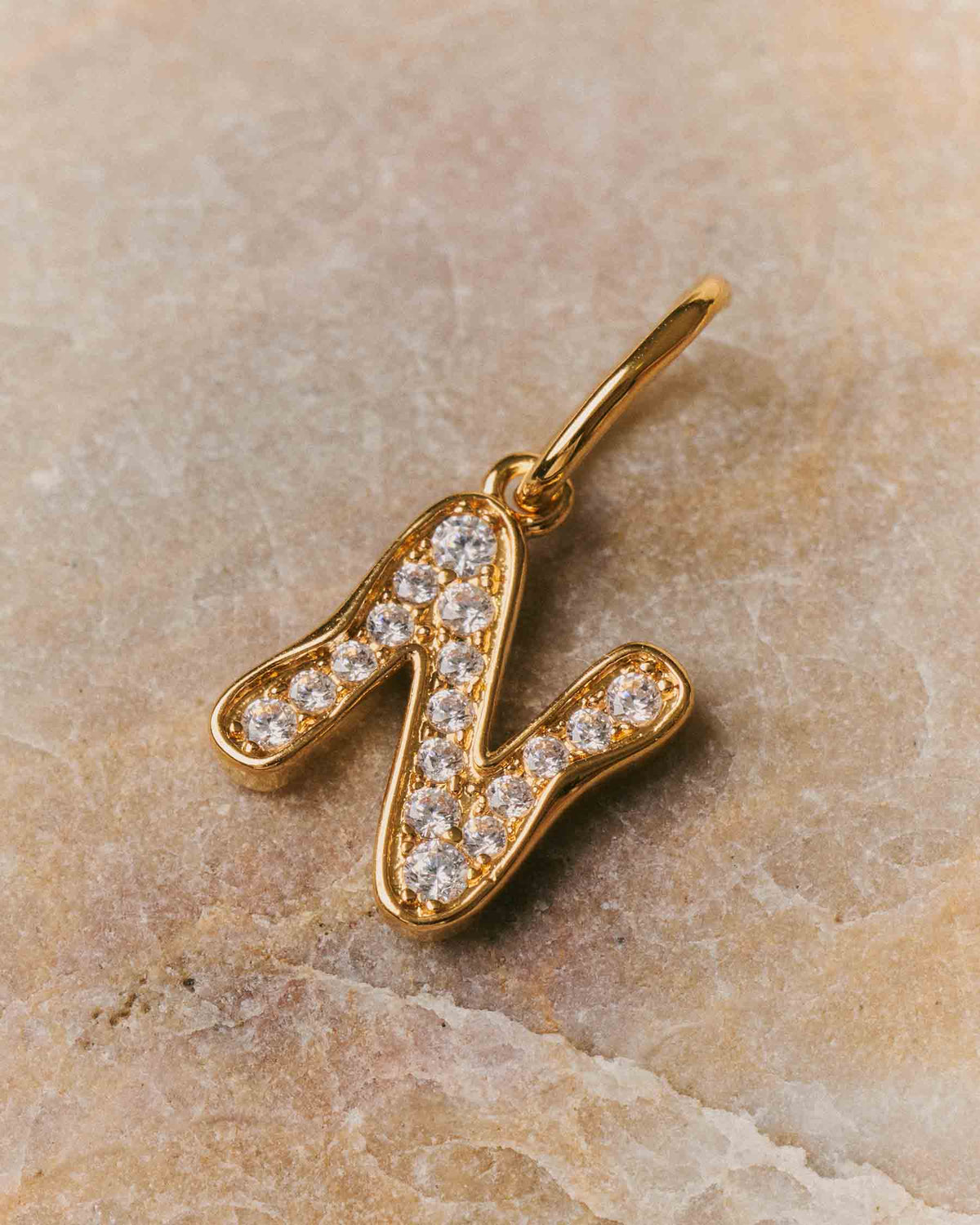 Charm Curve Letra N