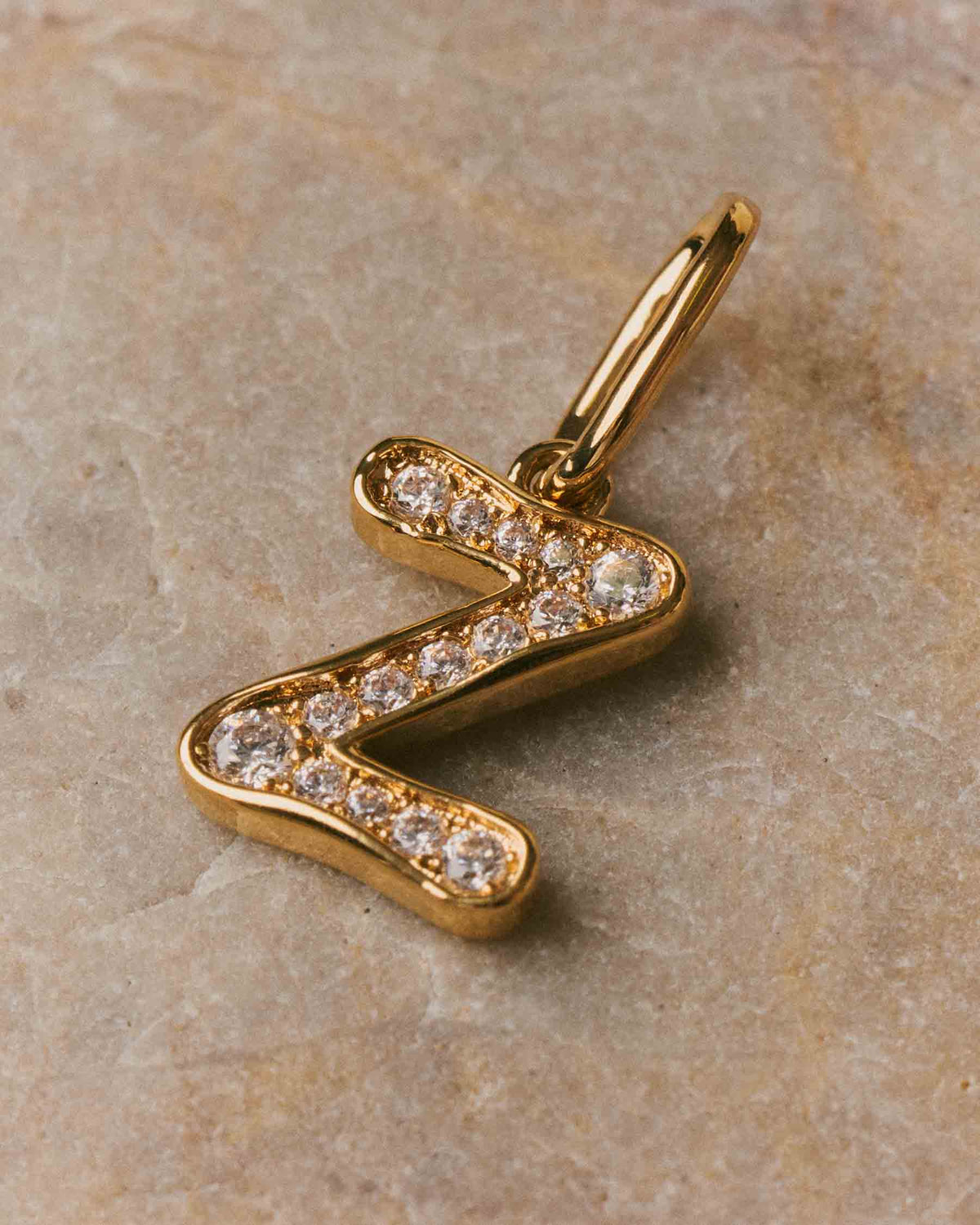 Charm Curve Buchstabe Z