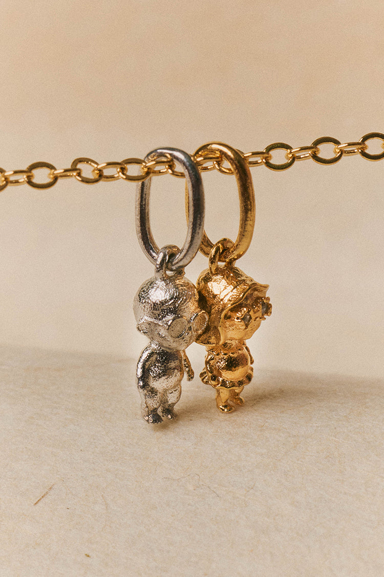 Charm Mädchen Charm Mädchen