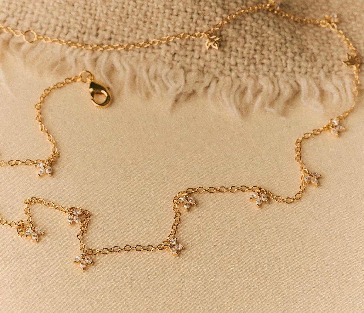 Collares